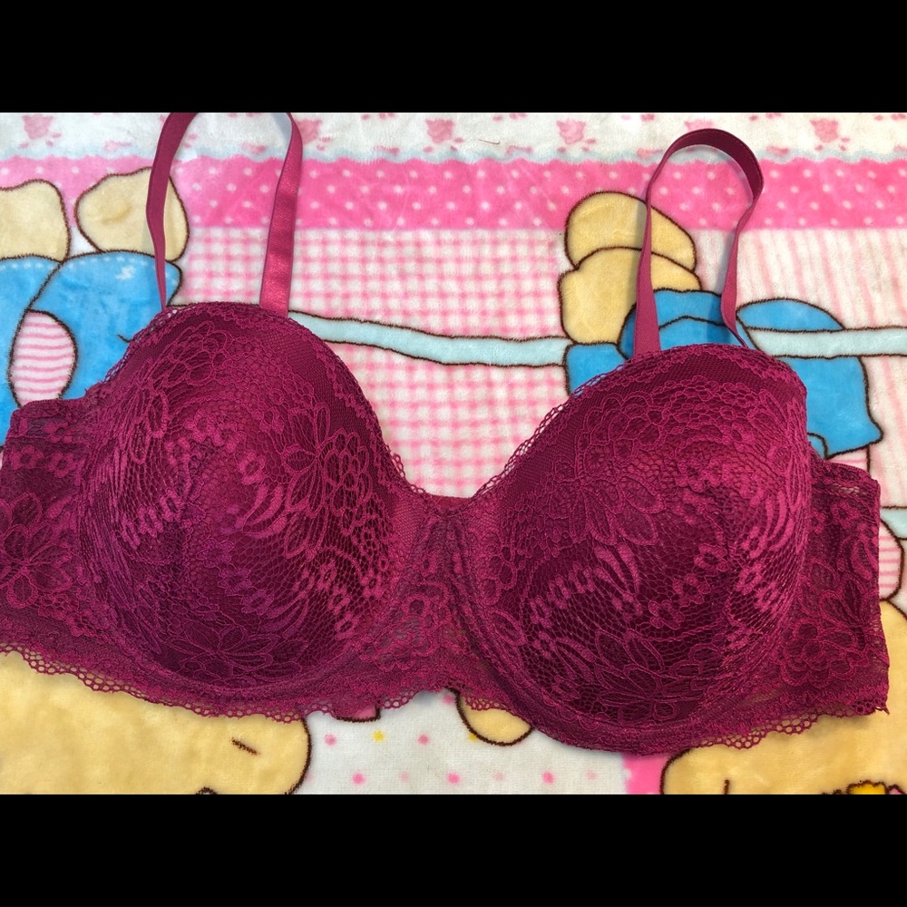 Lace bra